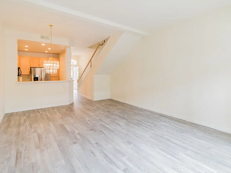 11066 Portobelo Dr — Photo 6