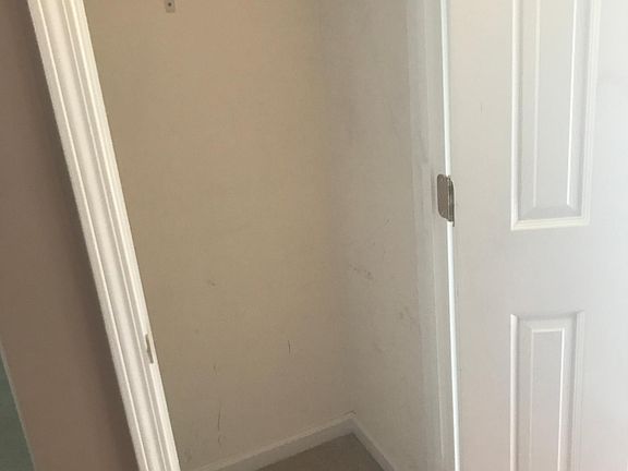 Coat closet