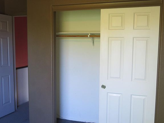 3rd image of 3110 Sunrise Cove Ave