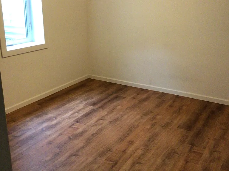 1641 W 82nd Pl — Photo 11