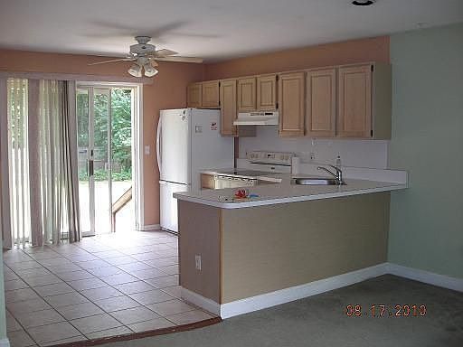2nd image of 27 Forest Rd