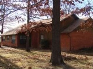 800 N 42nd St, Rogers, AR 72756