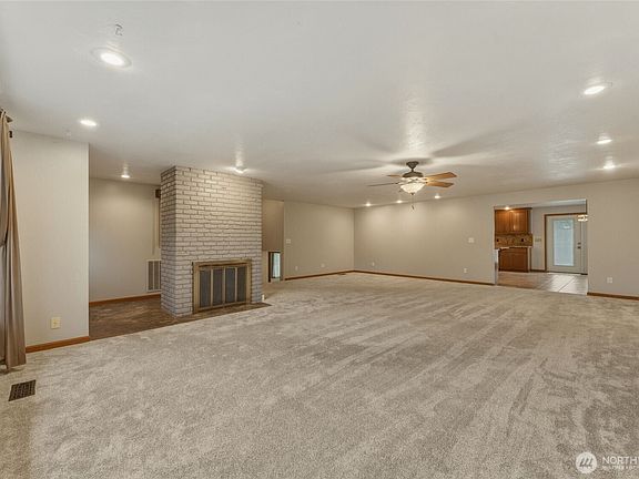5th image of 934 Shasta Drive