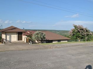 122 Village Dr, Kerrville, TX 78028