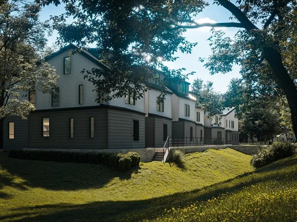 956 Walnut St #1, Newton Highlands, MA 02461