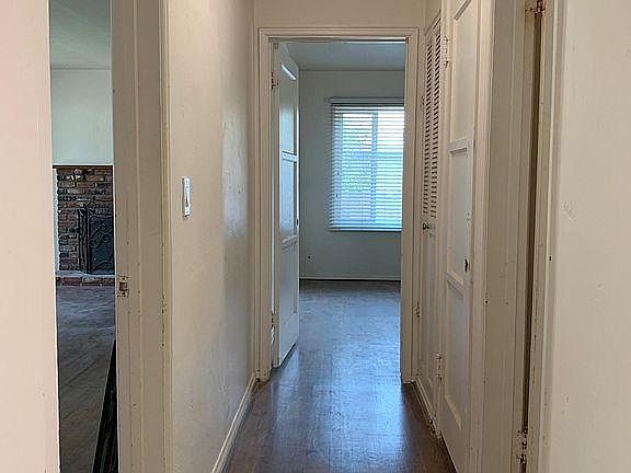 2nd image of 411 Hill St