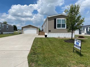 2000 SE 29th St, Grimes, IA 50111