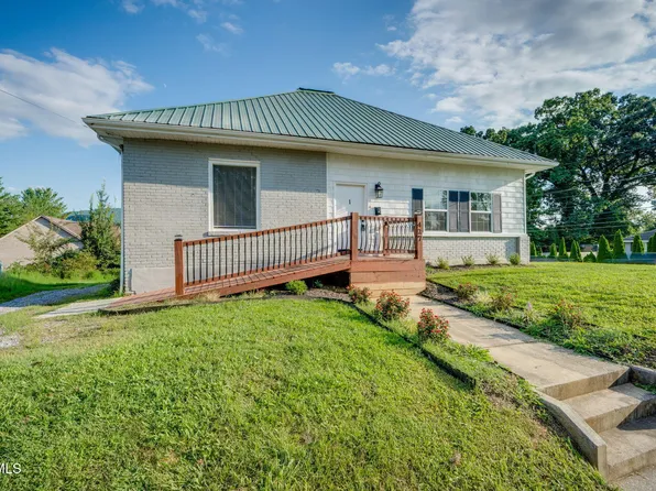 427 Highland Ave, Johnson City, TN 37604