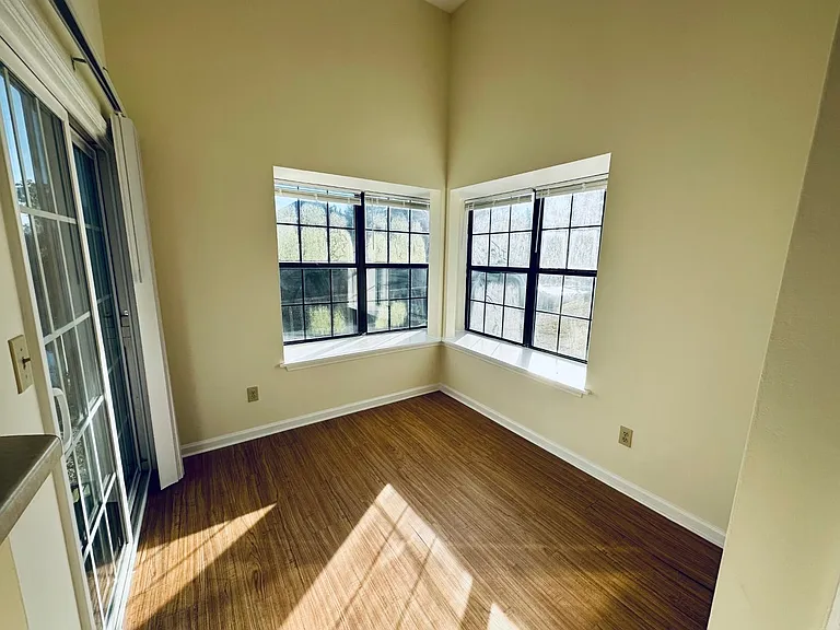 Sunroom_01272023