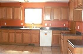 3rd image of 9625 Maginot Cir