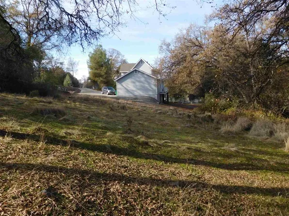 Cabezut Rd, Sonora, CA 95370