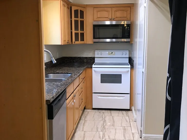 19849 Vermont Ln — Photo 17