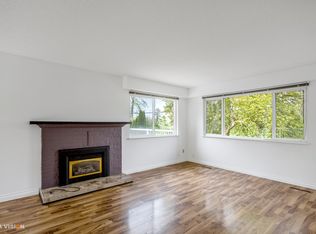 18480 74th Ave, Surrey, BC V4N6C2