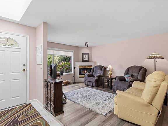 5th image of 454 Morison Ave #38