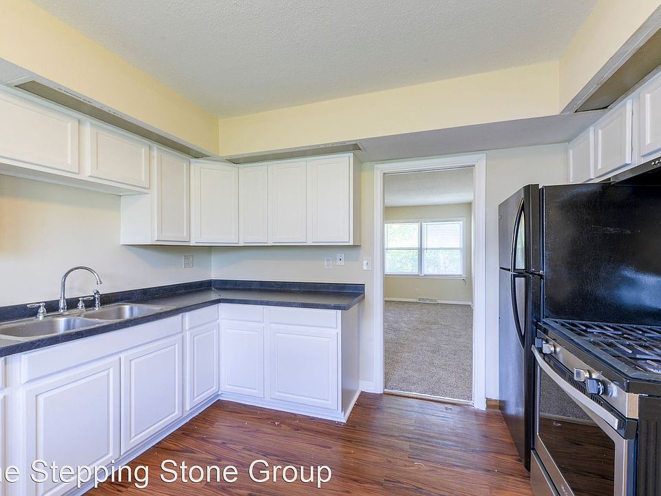 1st image of 1705-1709 4th Ave N #1705