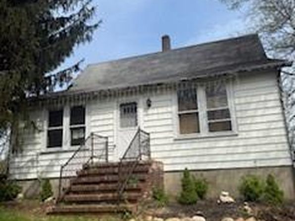 517 Spotswood Englishtown Rd