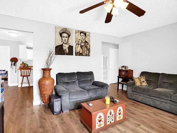 4th image of 1237 Maple Ave