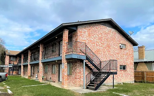 Courtland Place Apartments Photo 1