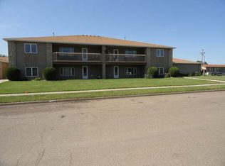 644 Bridgeport Dr, Bismarck, ND 58504