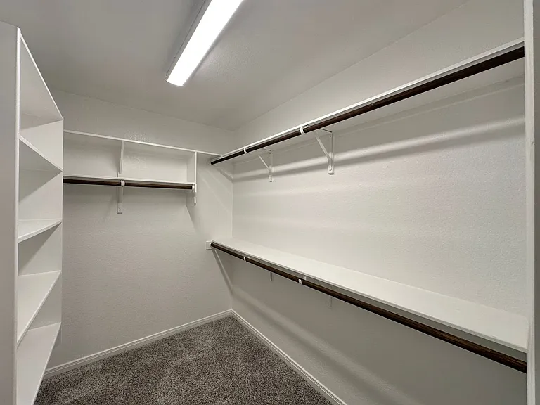 1821 Horatio St — Photo 21