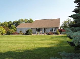 5127 Gehring Rd, Racine, WI 53402