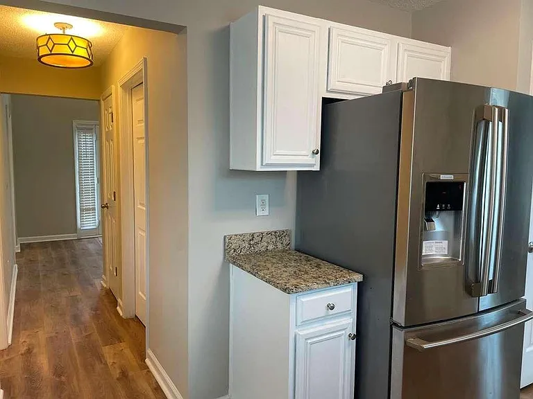 408 Canoga Ct — Photo 11