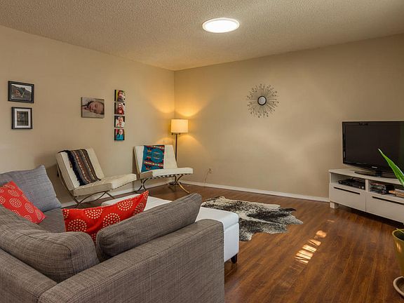 4th image of 11505 Tahiti Pl NE