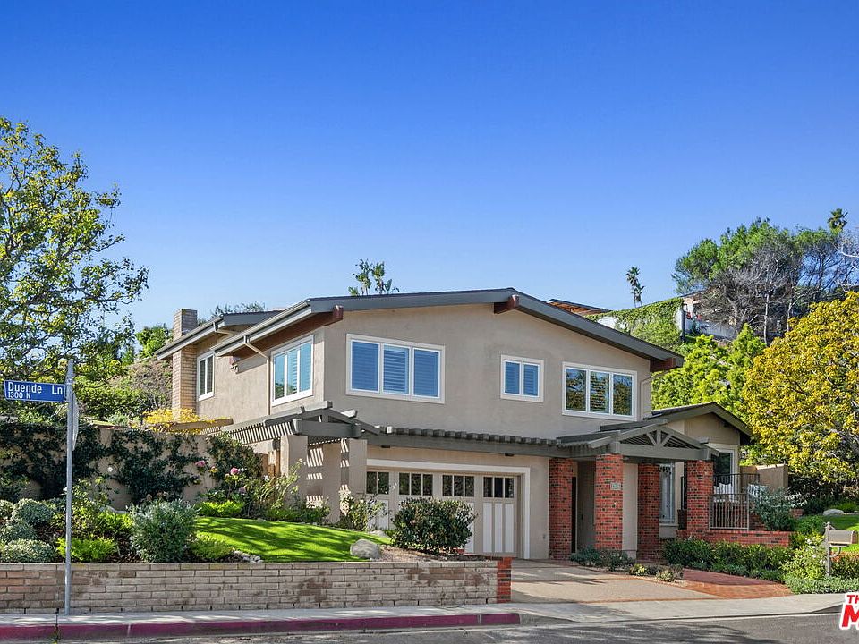 1st image of 1305 Duende Ln