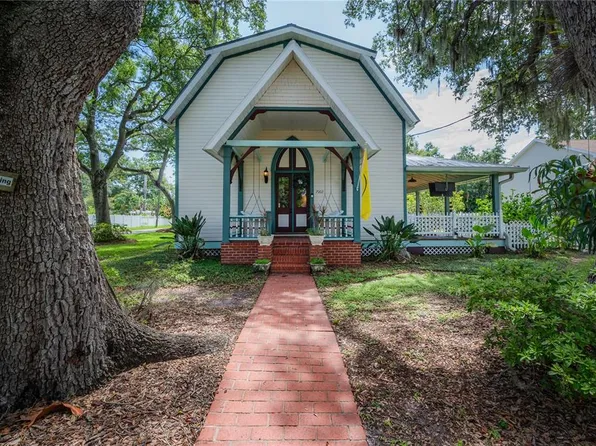 7002 S Shamrock Rd, Tampa, FL 33616