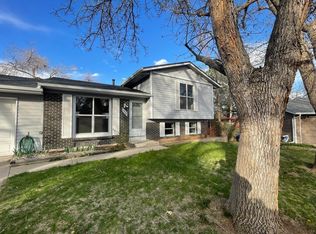 2528 Sunrise Ct, Louisville, CO 80027