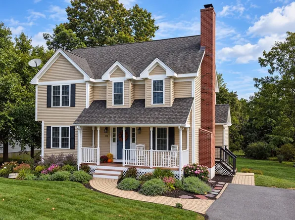 538 Pike Ave, Attleboro, MA 02703