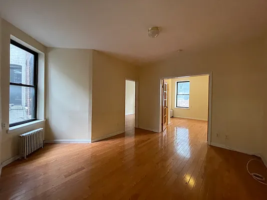 Rented by Oxford Property Group | media 5