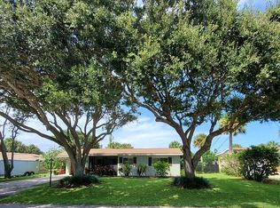 33 Dolphin Ave, Ormond Beach, FL 32176