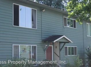 15323 SE Division St, Portland, OR 97236