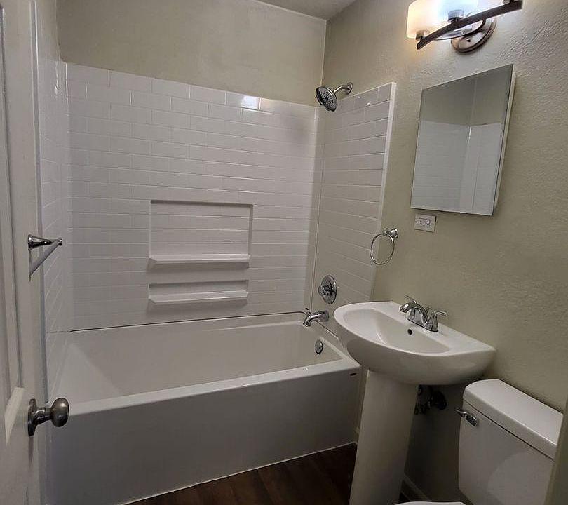 THE OAK APARTMENT 1910 Mosher Dr Enid OK Zillow