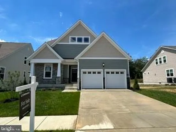 10131 Shenandoah Ln, White Plains, MD 20695