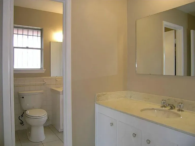 5008 Fall River Dr — Photo 13