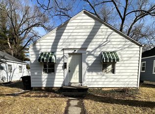 3521 Smith St, Fort Wayne, IN 46806