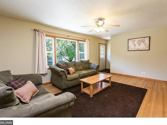 5th image of 133 Kingston Ave