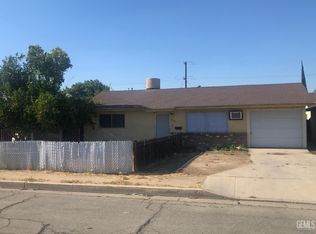 1832 4th St, Wasco, CA 93280