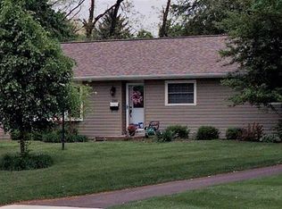 230 Sunset Dr, Westerville, OH 43081