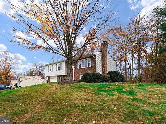 3rd image of 11987 Cotton Mill Dr