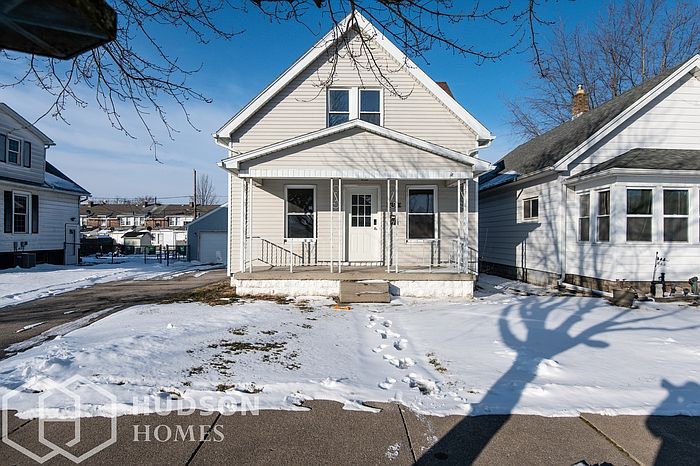 1st image of 178 Oak St