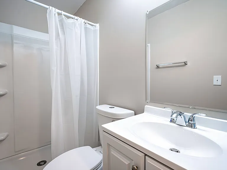 Willow Dr — Photo 9