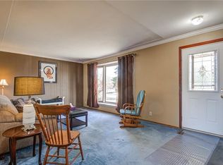 318 Bridgeport Rd E #2, Waterloo, ON N2J 2L1