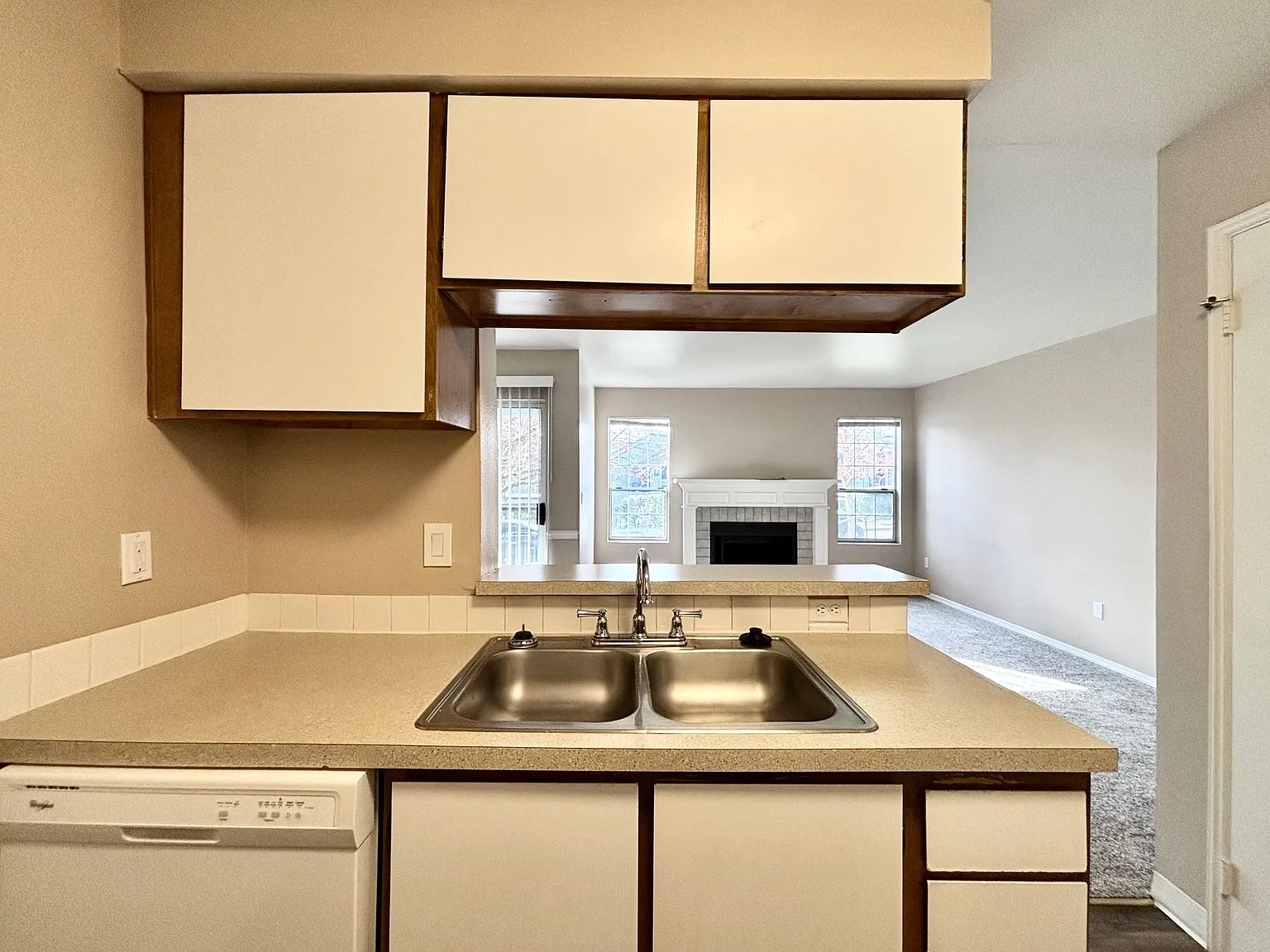 Overlook Pointe Apartments — Photo 3