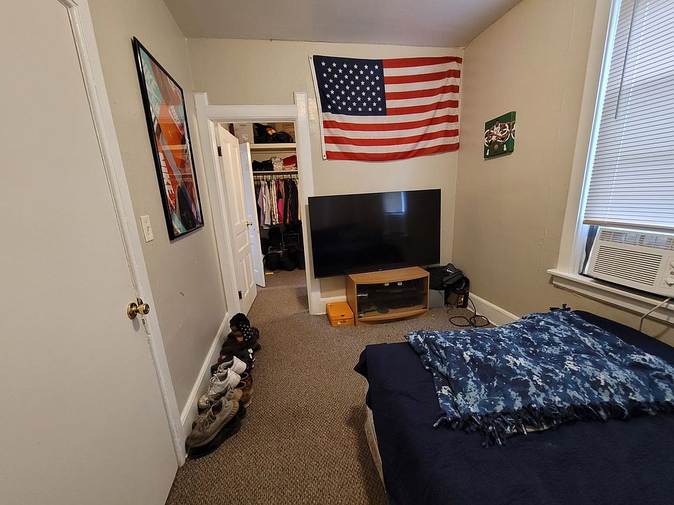 1st image of 2563 N Bartlett Ave #B