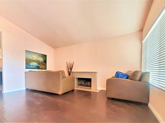 2nd image of 1647 N Barranca Ave