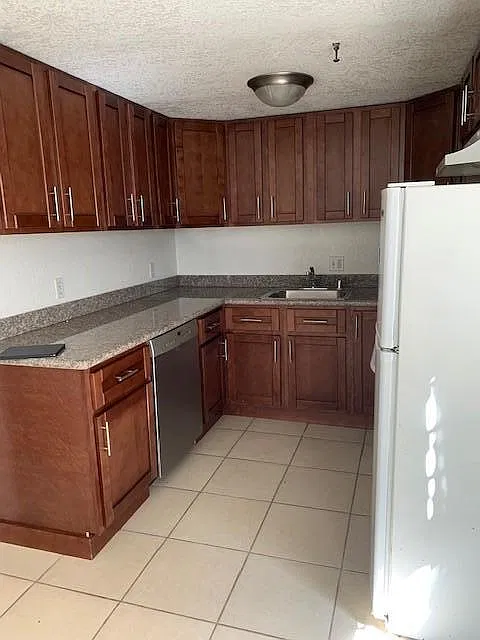 1 bed, 600 sqft, $4,099 — Photo 3