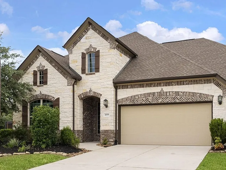4309 Victoria Pine Dr — Photo 2